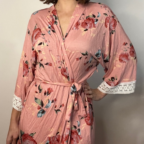 Pinkblush Super Soft Pink Robe - Picture 2 of 10